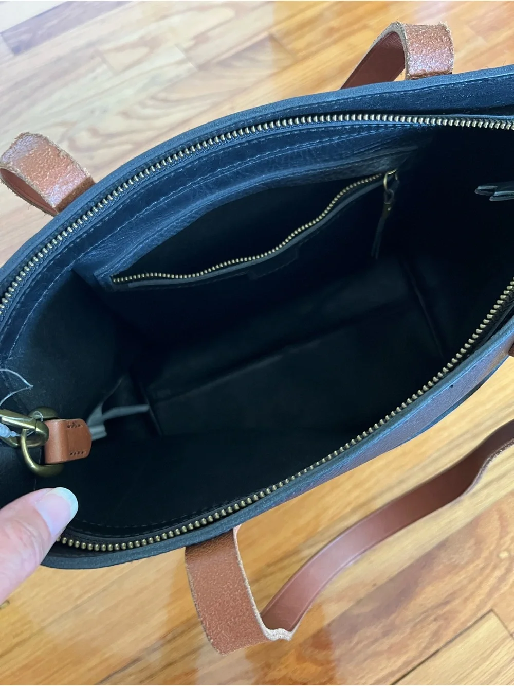 Madewell Leather Zip-Top Medium Transport Tote NWOT